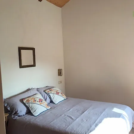 Casita De Piedra En La Naturaleza A 10 Min De La Playa Holiday home