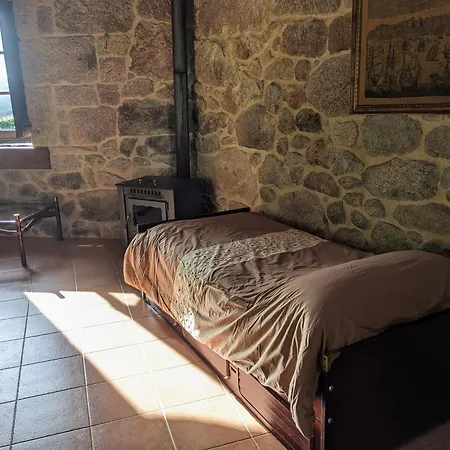 Casita De Piedra En La Naturaleza A 10 Min De La Playa بيت للعطل نيغران